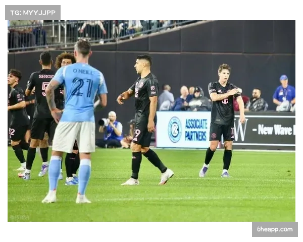 美职联东西部季后赛对阵出炉，强强对话引关注